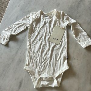 NWT Kyte Baby long sleeve onesie